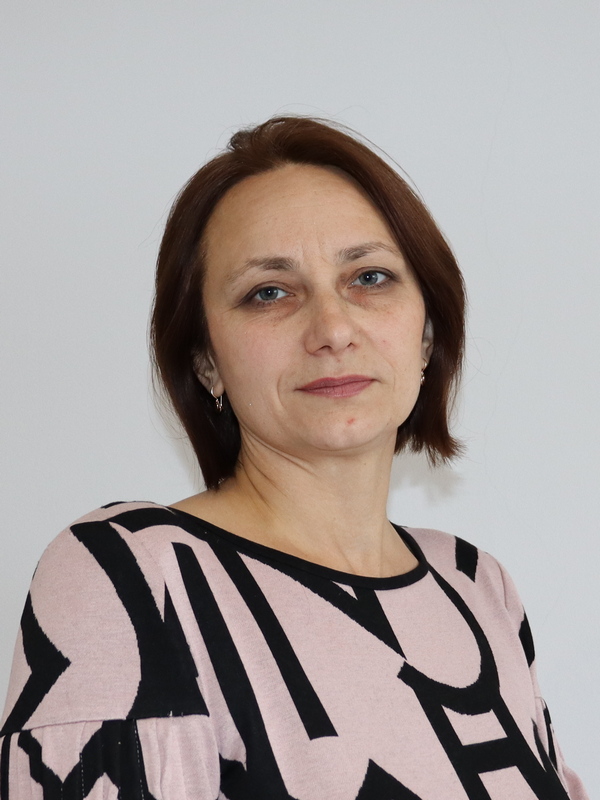Лошкарёва Лариса Владимировна.